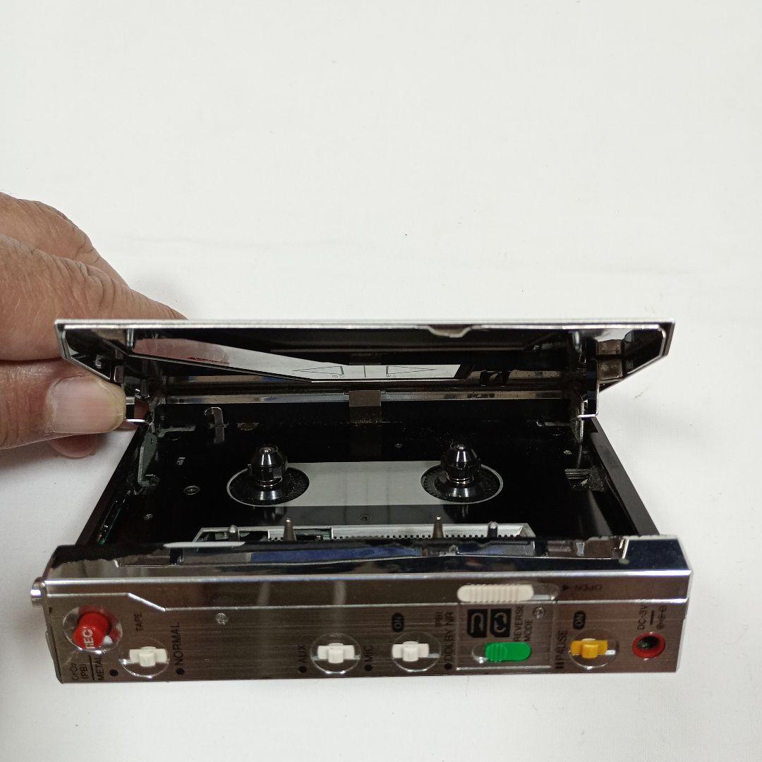 AIWA HS-F7 ステレオカセットレコーダー　シルバー　ジャンク