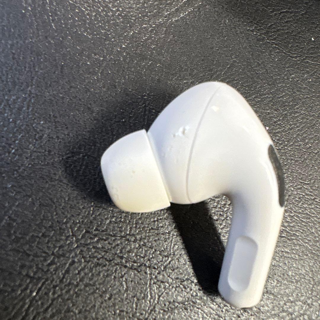 AirPods本体 ホワイト　正規品　箱無し