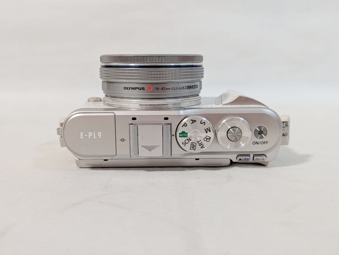 OLYMPUS PEN E-PL9 オリンパス ダブルズームキット