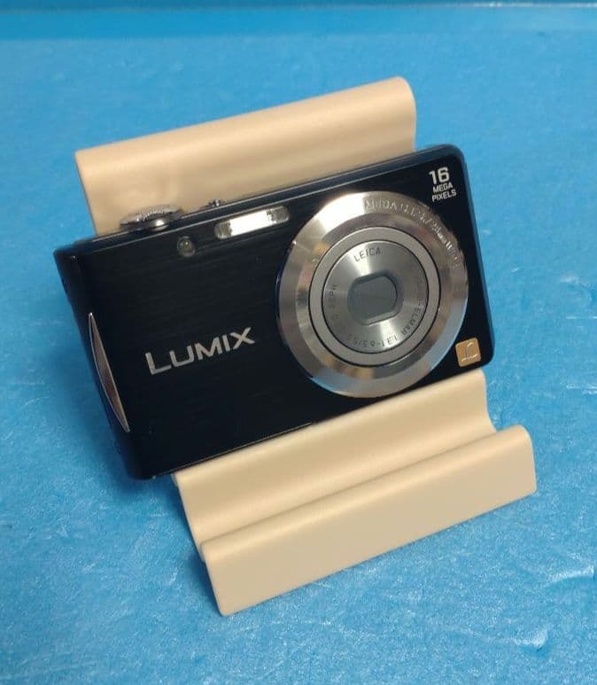 Panasonic　LUMIX デジタルカメラ【動作確認品】