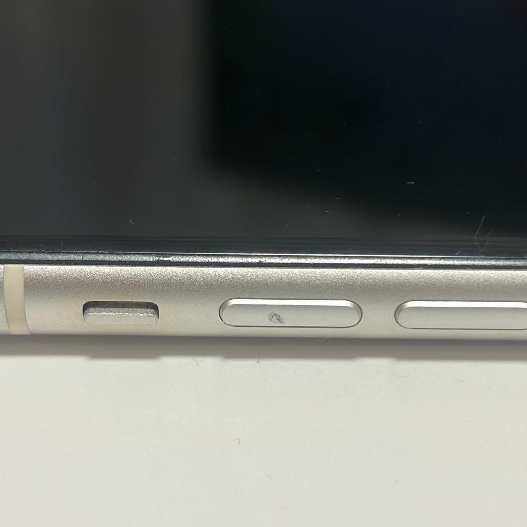 iPhone 11 ホワイト 本体 128GB