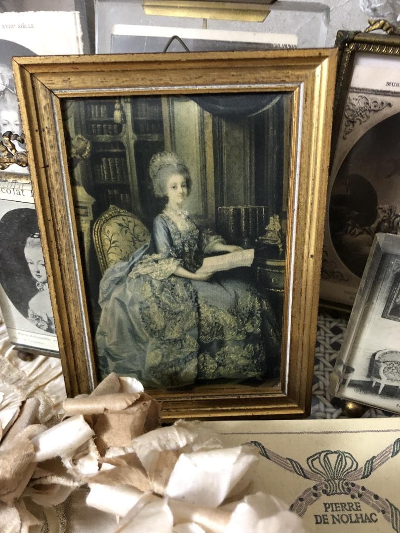 フランスアンティーク   マリーアントワネット  額