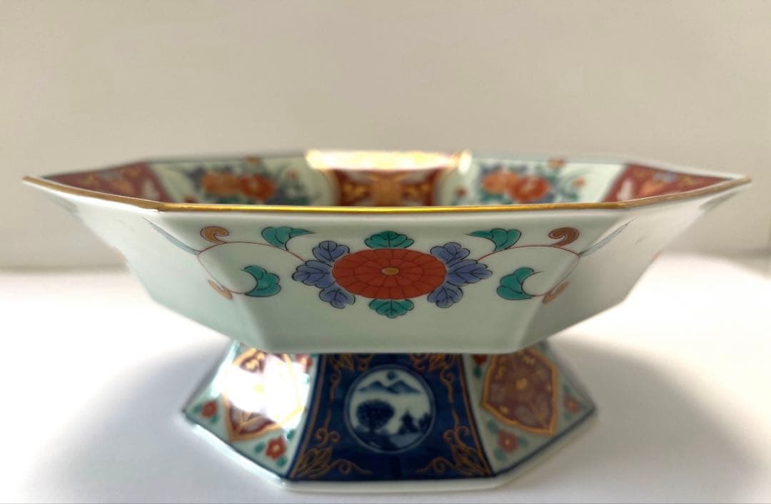 高台大鉢　伊万里　山水八角　色絵　金彩飾り　高台皿　高台鉢　未使用　有田焼