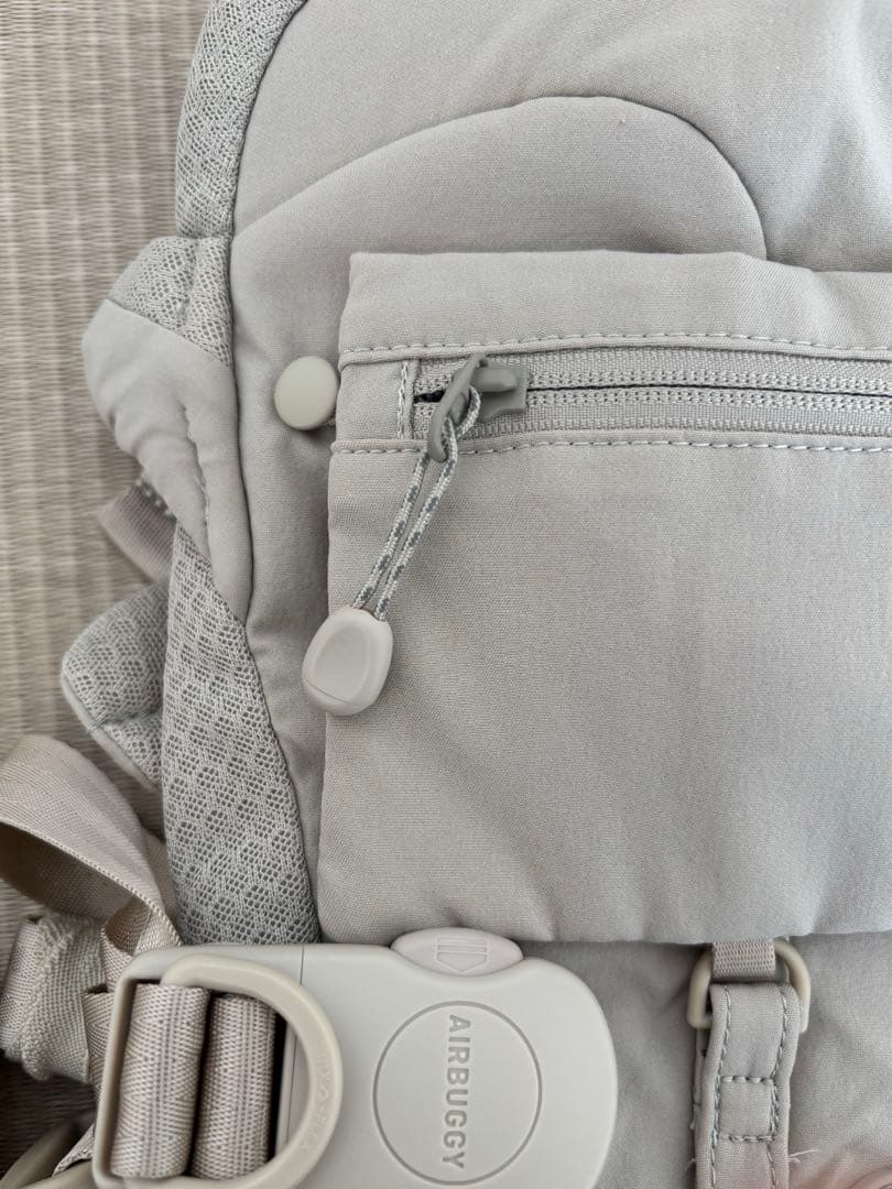 エアバギー　ベビーキャリア　抱っこ紐　サンドアッシュ