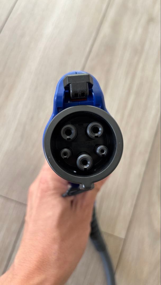 【純正品】TOYOTAプリウスPHVケーブル7.5m ♢親の棚からでできました！