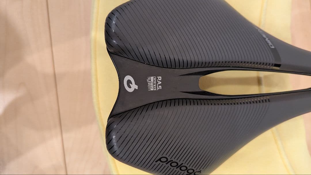 Prologo Dimension 143mm サドル