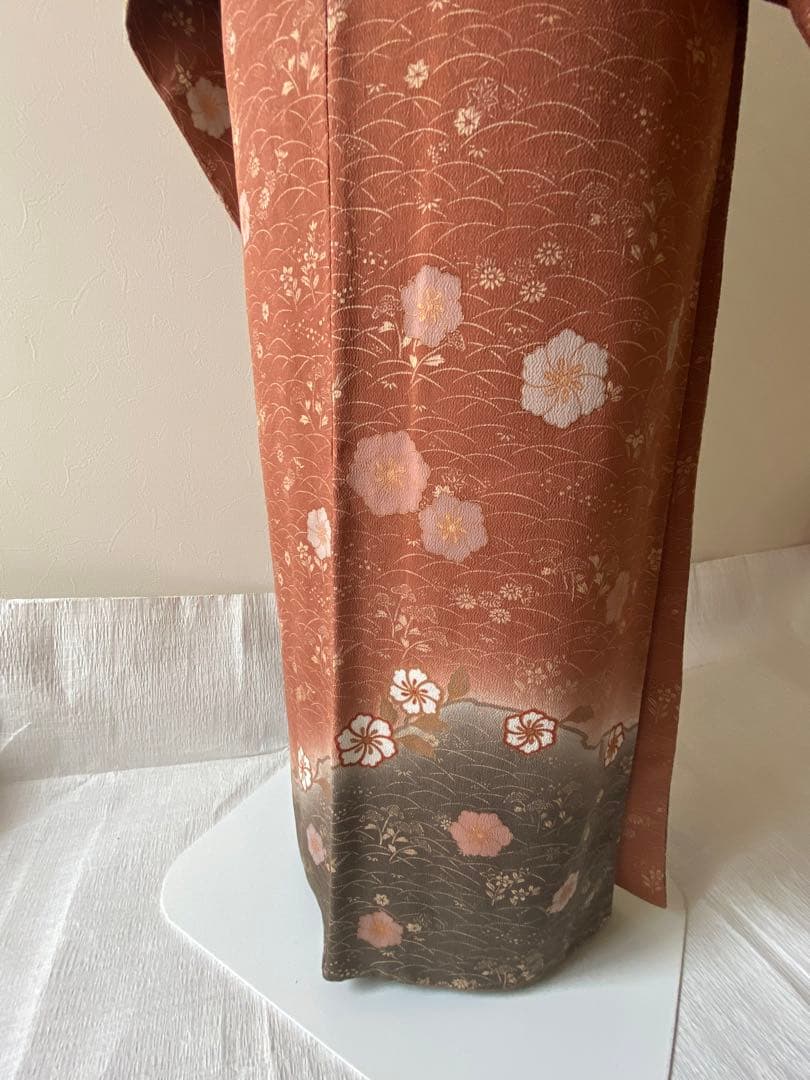 【BayKazzy様】落ち着いた雰囲気の付け下げ訪問着　正絹　袷