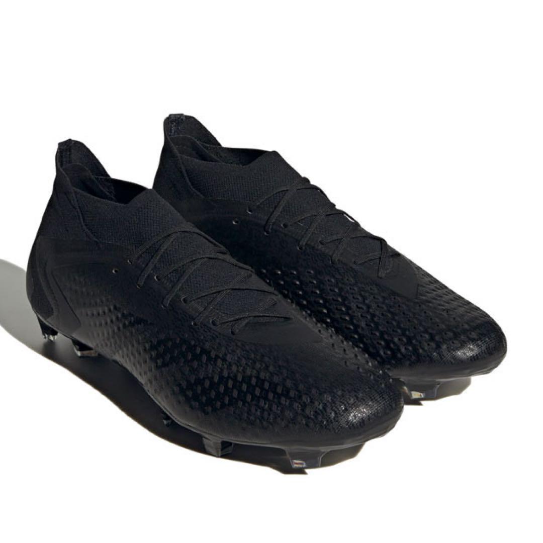 定価27,500円【アディダス】 美品サッカースパイク プレデター アキュラシー