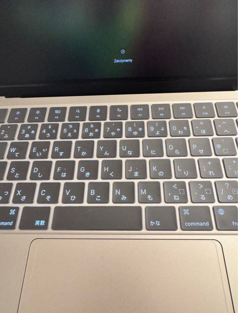 R*i様 MacBookAir M2 512GB 極美品 バッテリー98%