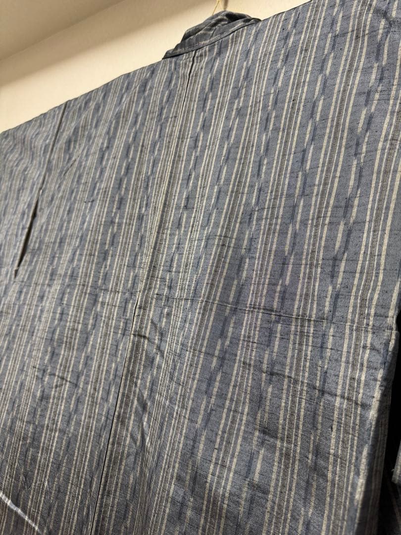 【未着用品】西陣織染匠「美吉」米沢産米沢紬 手機織 藍鼠色「多種縦縞文様」