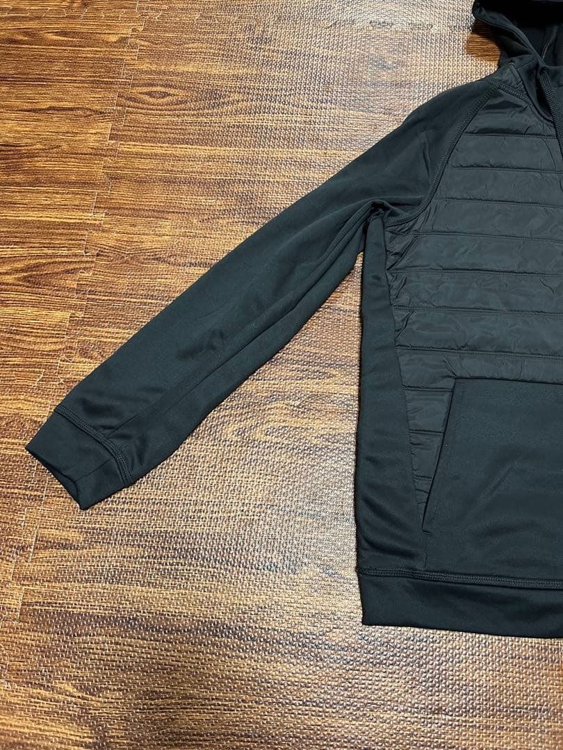 美品 NIKE M フード付きパディングジャケット ブラック