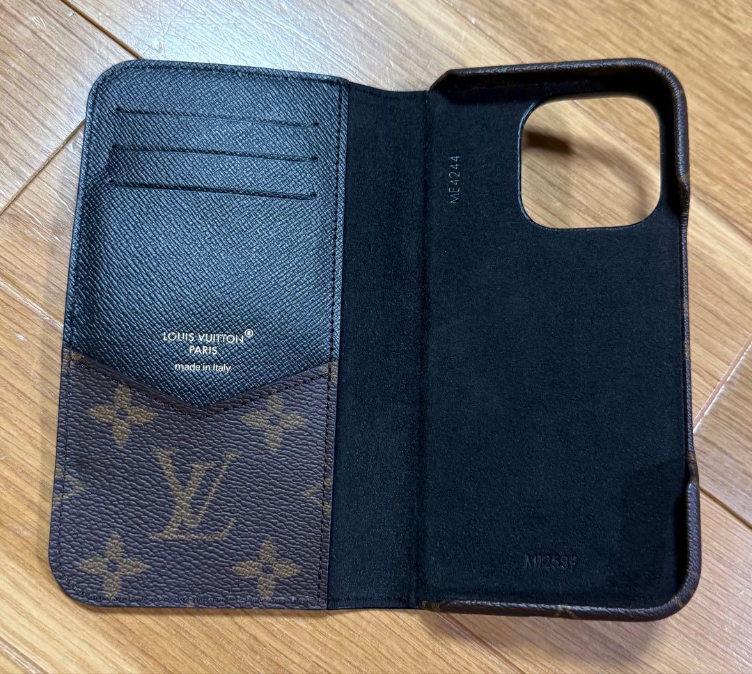 ✧*。美品 ✧*。Louis Vuitton iPhone16pro手帳型ケース