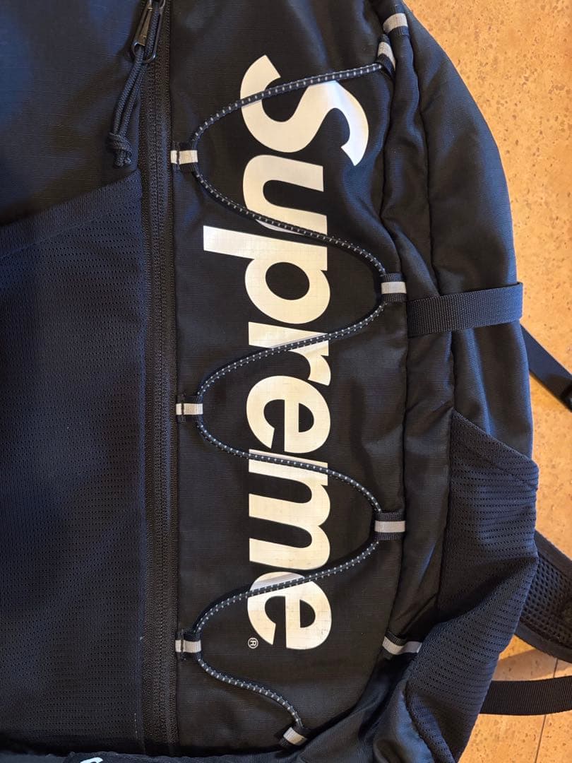 Supreme 黒 バックパック