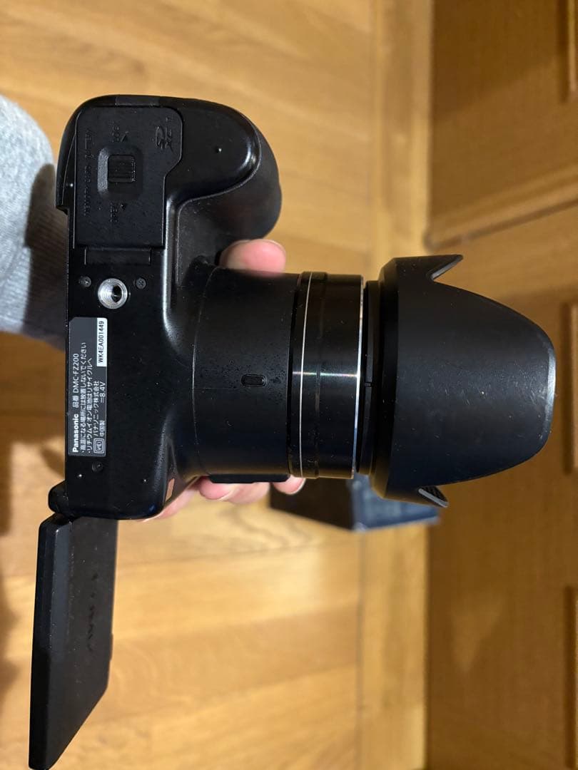 Panasonic FZ200 コンパクトデジタルカメラ
