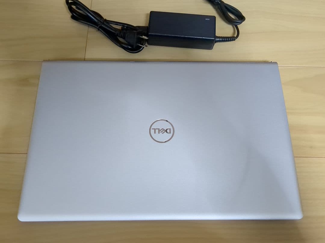 DELL Inspiron 3511 Core i3 8GB・256GB SSD