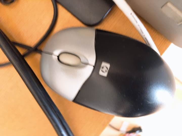 デスクトップ付きパソコン