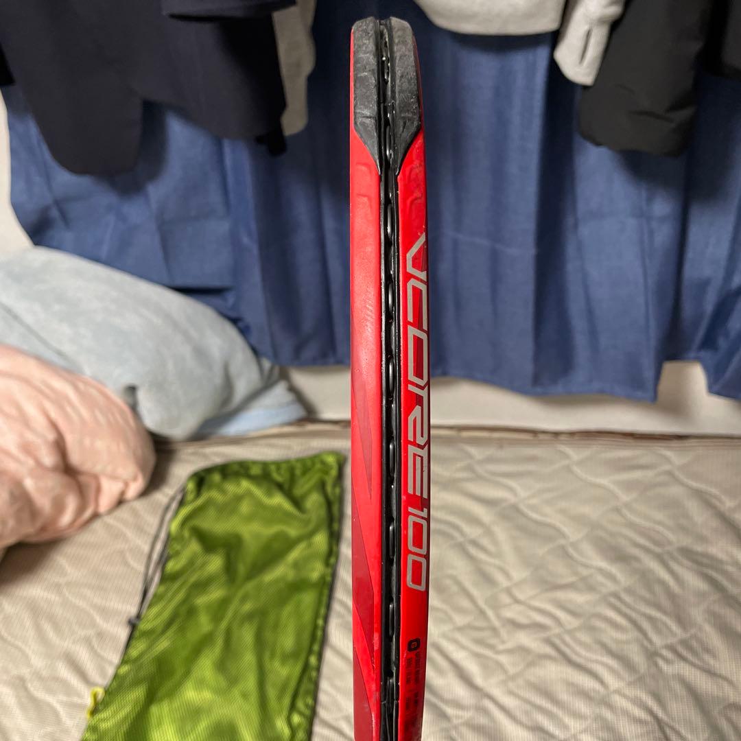 YONEX VCORE 100 テニスラケット 赤