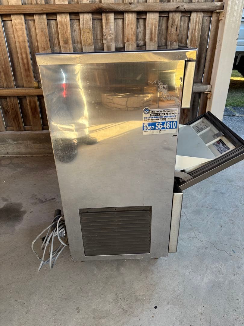 ちあき！ HOSHIZAKI ホシザキ　製氷機　（ジャンク）