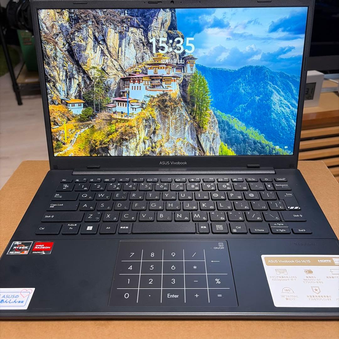 Windowsノート本体 asus vivobook E1404F