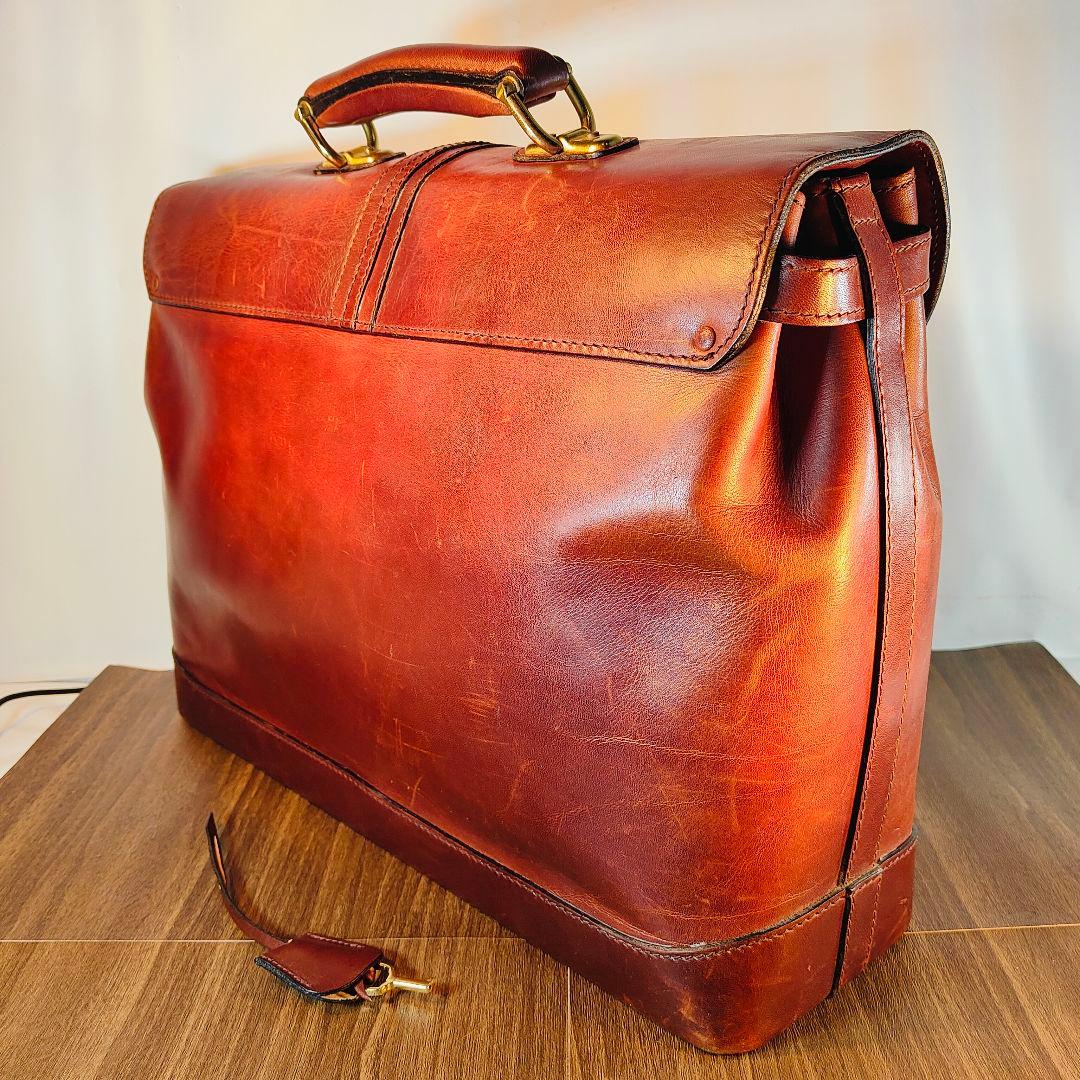 【ヴィンテージ】AIGNER アイグナー　高級ダレスバッグ バーガンディ鍵付本革