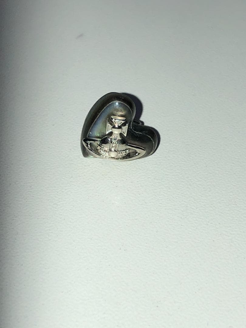 021092 vivienne westwood ハート オーブ ピアス 片耳
