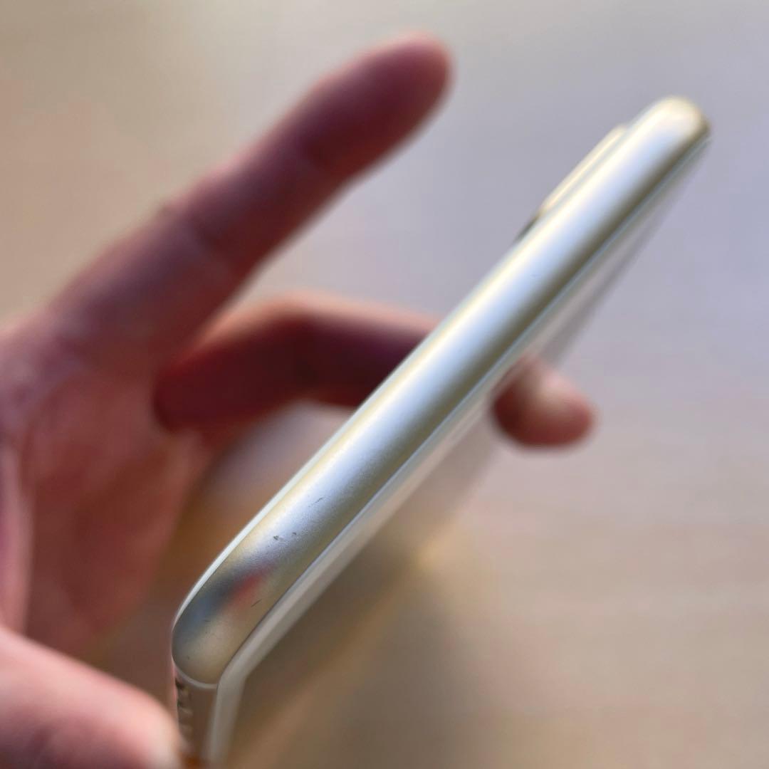 iPhone 7 Plus ゴールド　32GB A1785 バッテリー 79%