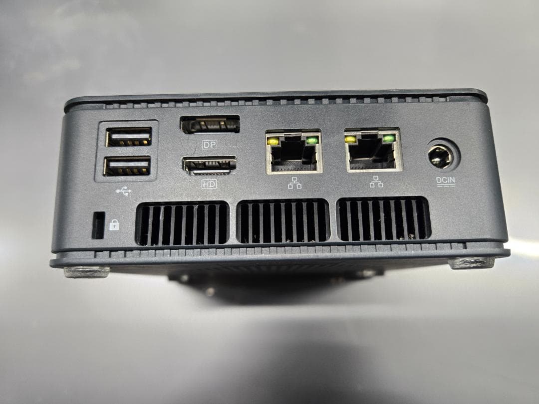 ミニPC GMKtec NucBox M5 Ryzen 7 5700U