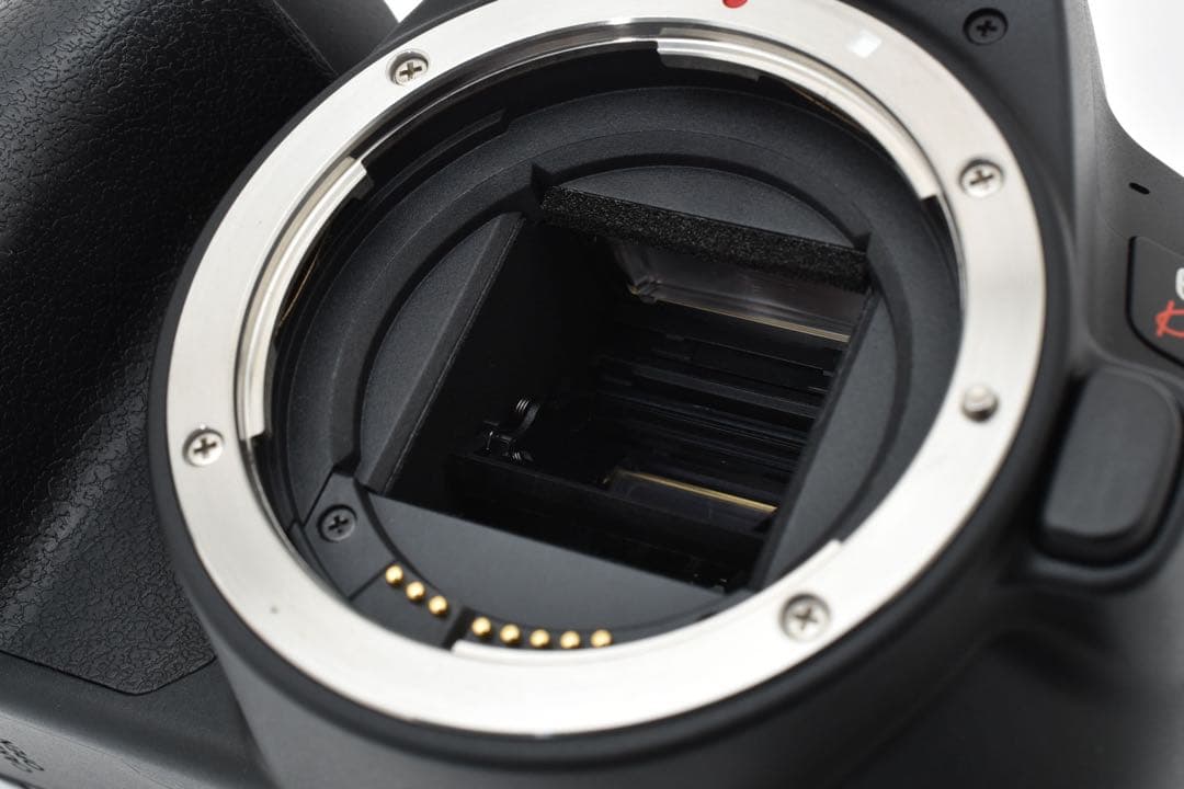 デジタル一眼レフカメラ canon kiss x10標準&望遠ダブルレンズセット