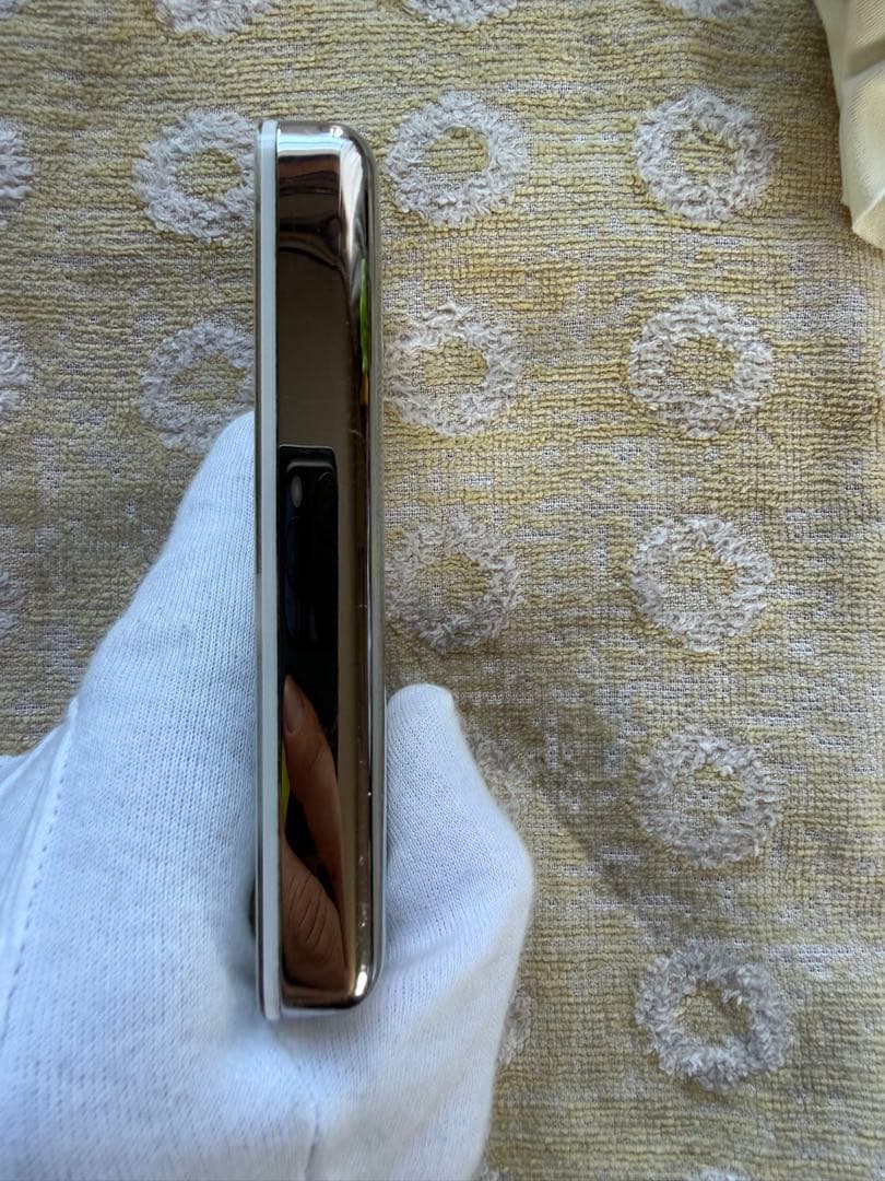 Apple iPod 第5世代 A1136 60GB ホワイト