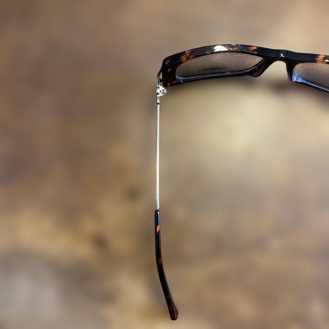 CHANEL 伊達メガネ