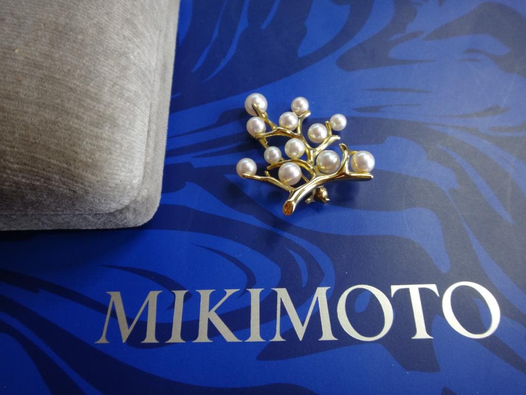 ミキモト　MIKIMOTO 幸福の木　K18　スモールブローチ