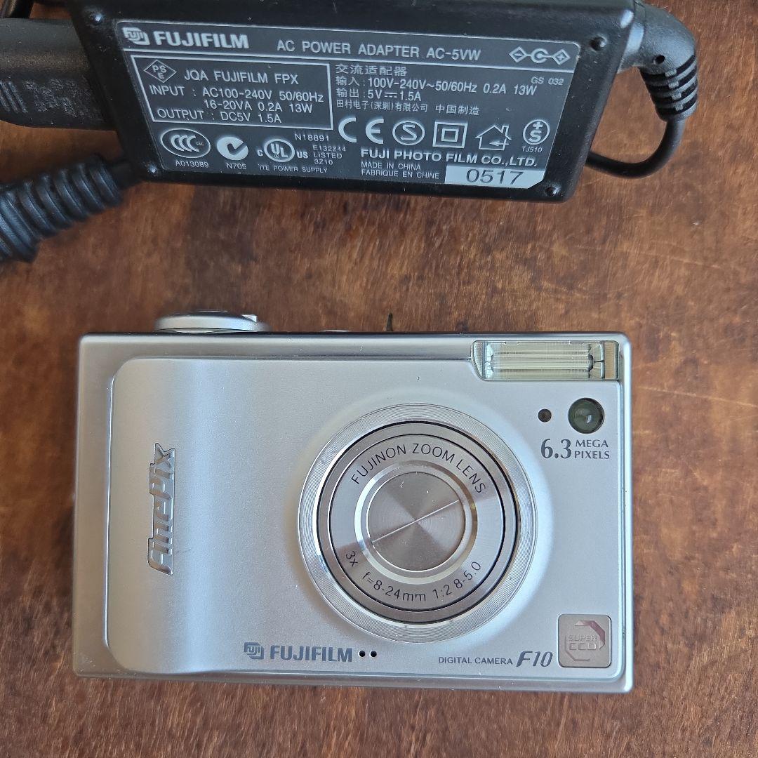FUJIFILM FinePix F10 フジフィルム デジタルカメラ