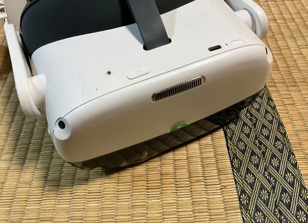 piconeo3link VRヘッドセット