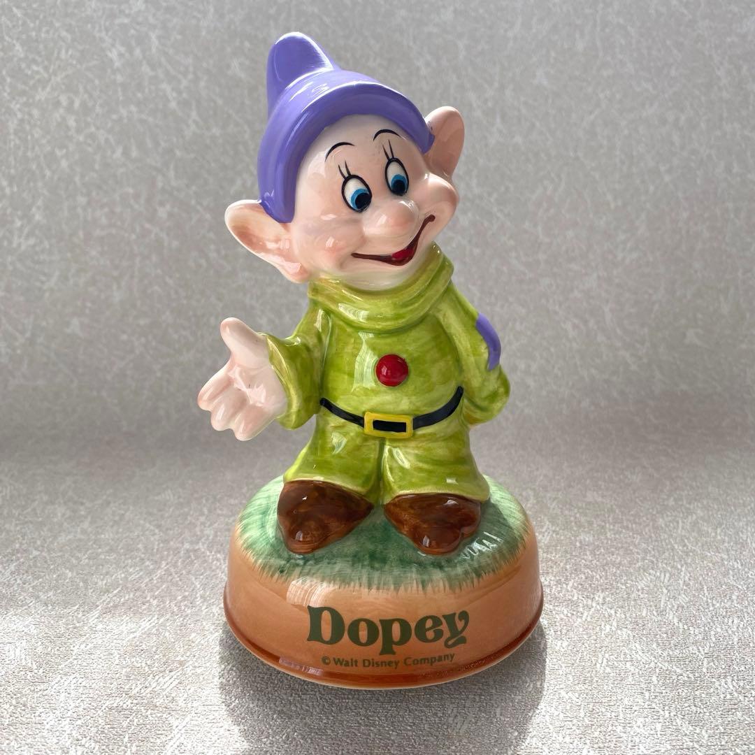 白雪姫　7人の小人オルゴール　高さ 約17㎝