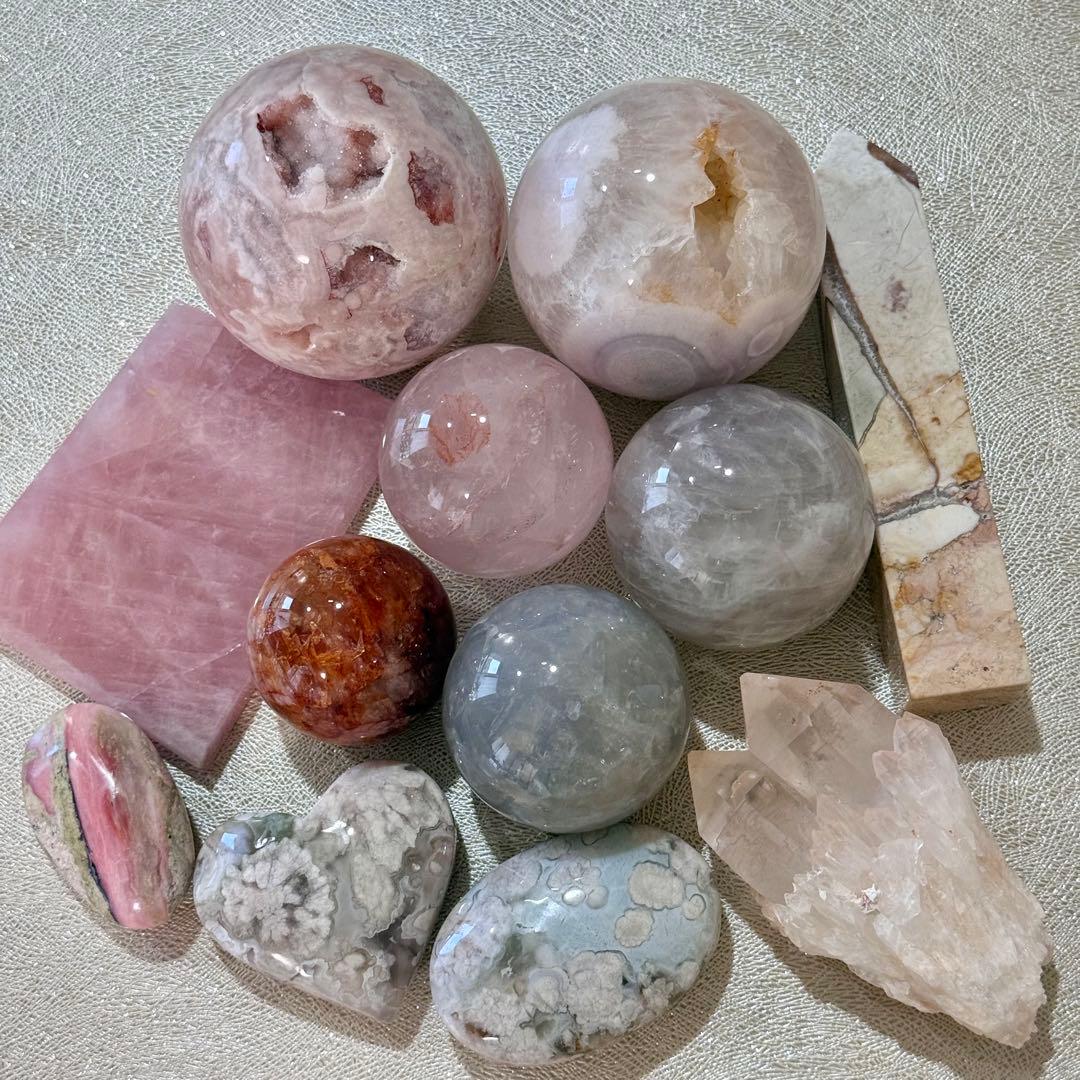 ブルーローズクォーツ　グレー　スフィア　53mm マダガスカル産　天然石