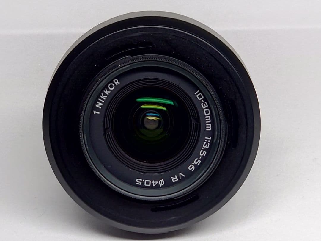 Nikon 1 J5 ミラーレスカメラ ズームレンズキット