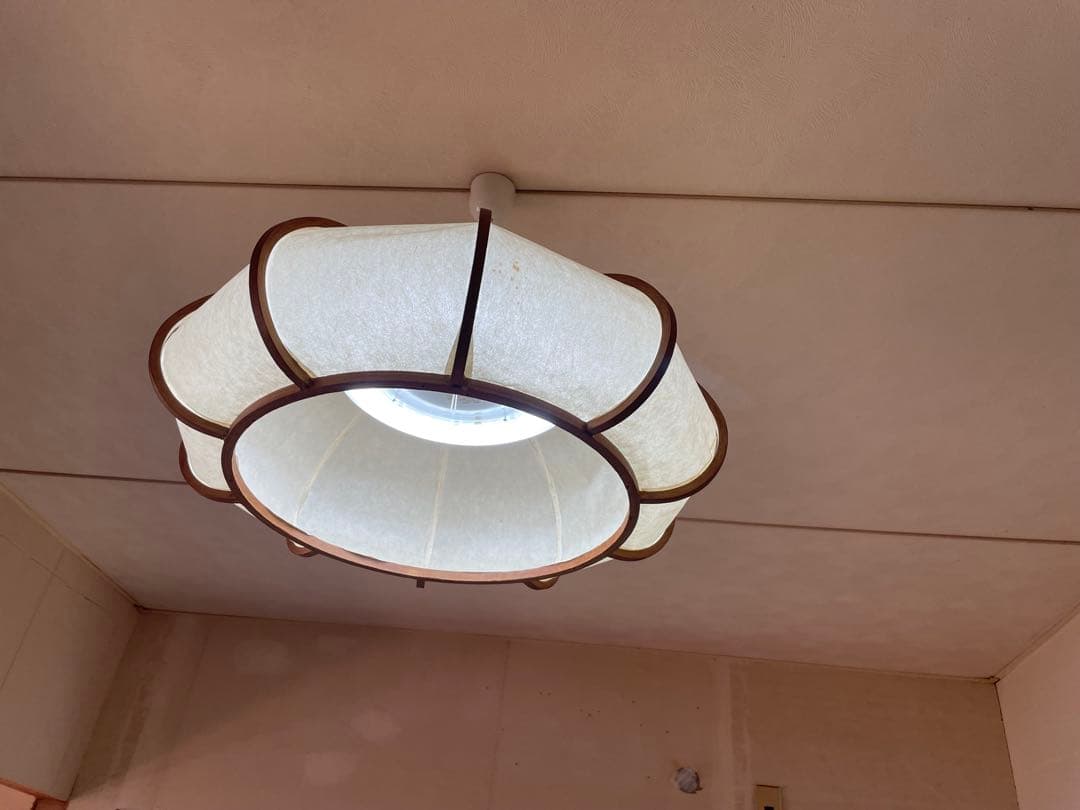 ①送料込み　無垢材　木製照明器具　和紙　LED 直径60㎝　高さ22〜27㎝