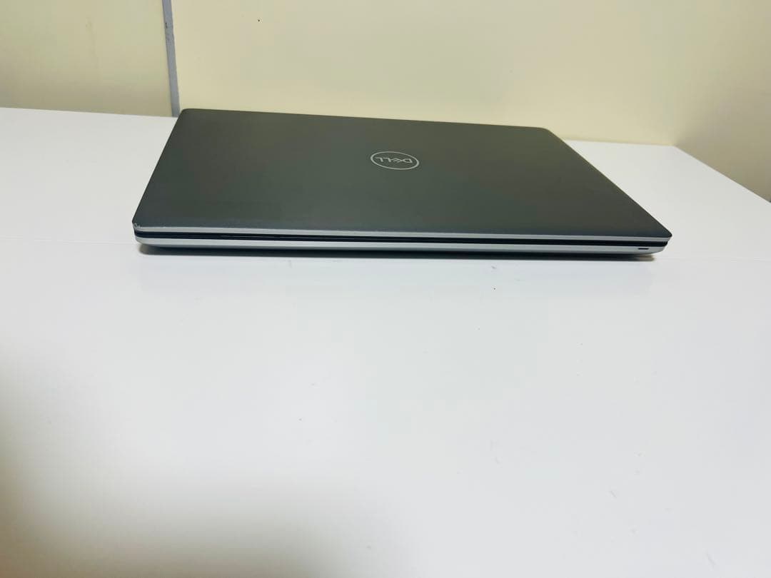 Windowsノート本体 Dell Precision 7750 i7/32gb/512gb