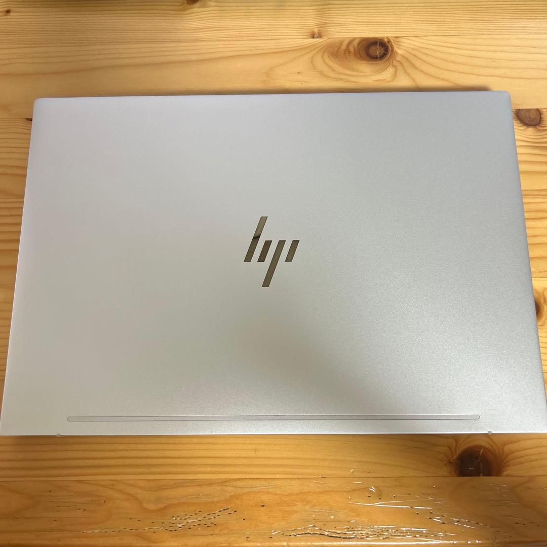 HP ENVY 13 Corei5 256GB ノートパソコン　マウス付き