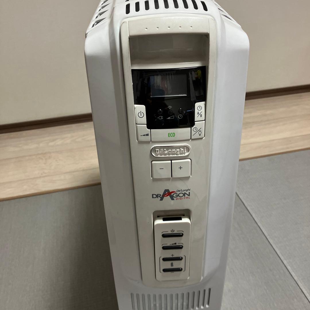 デロンギ　DeLongi  オイルヒーター　新品同様