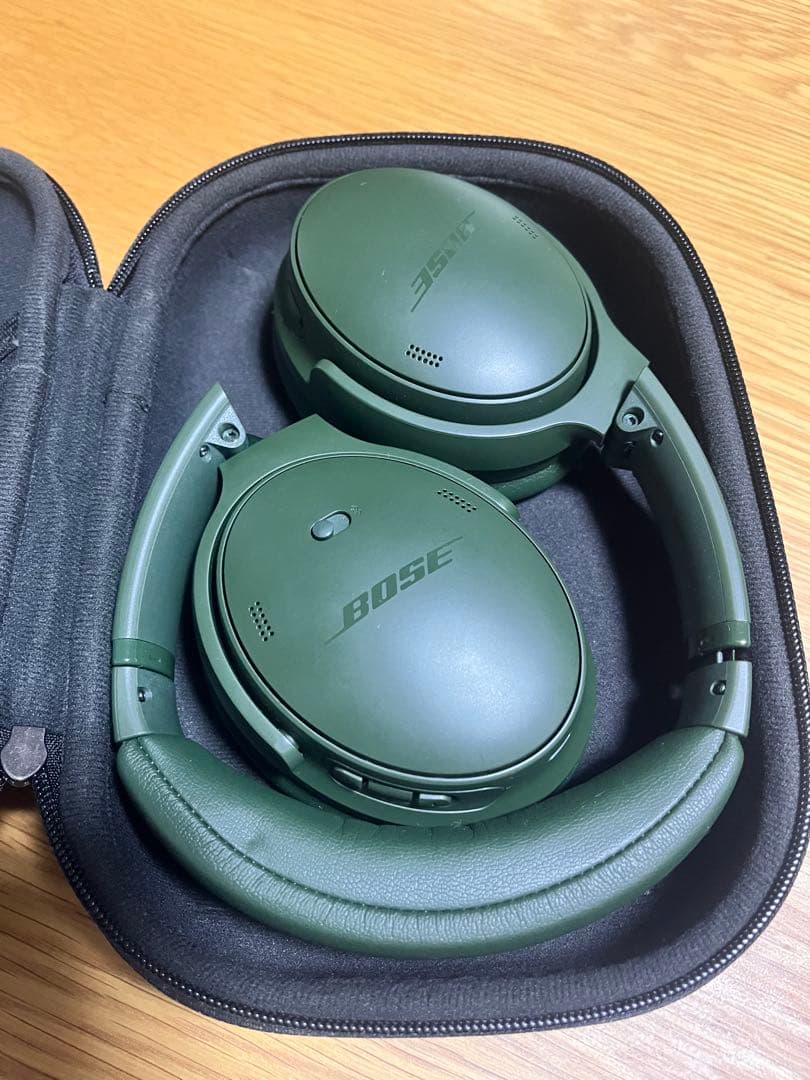 ア*ニ様 Bose QuietComfort ワイヤレスヘッドホン グリーン