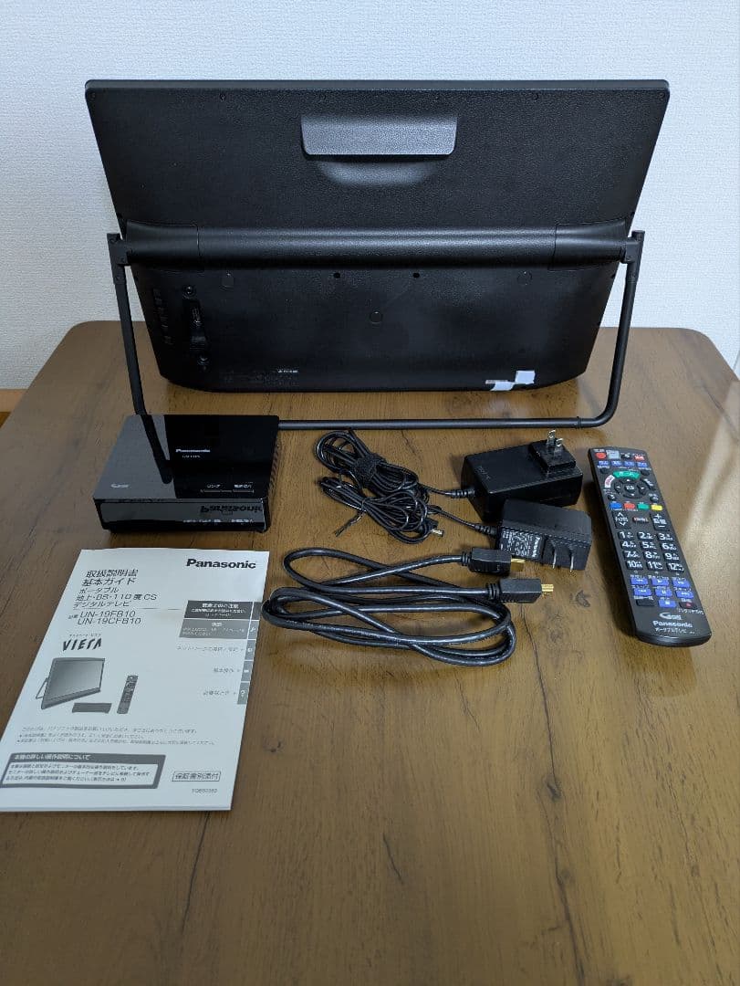 Panasonic UN-19CFB10D ポータブルテレビ