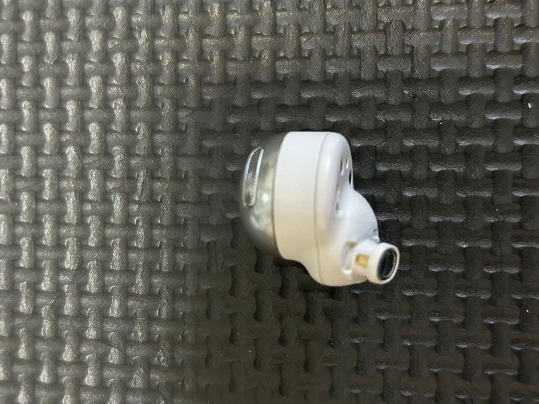 Technics EAH-AZ100-S シルバー 片耳 右耳 R イヤピおまけ