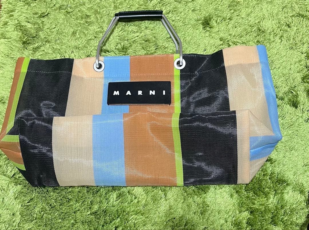 【最終値下げ】MARNI MARKET ストライプミニバッグ（保存袋付き）