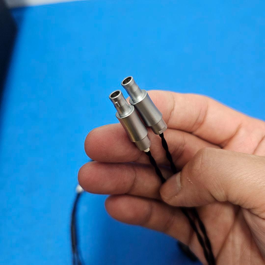 【美品】SENNHEISER HD800 ヘッドフォン