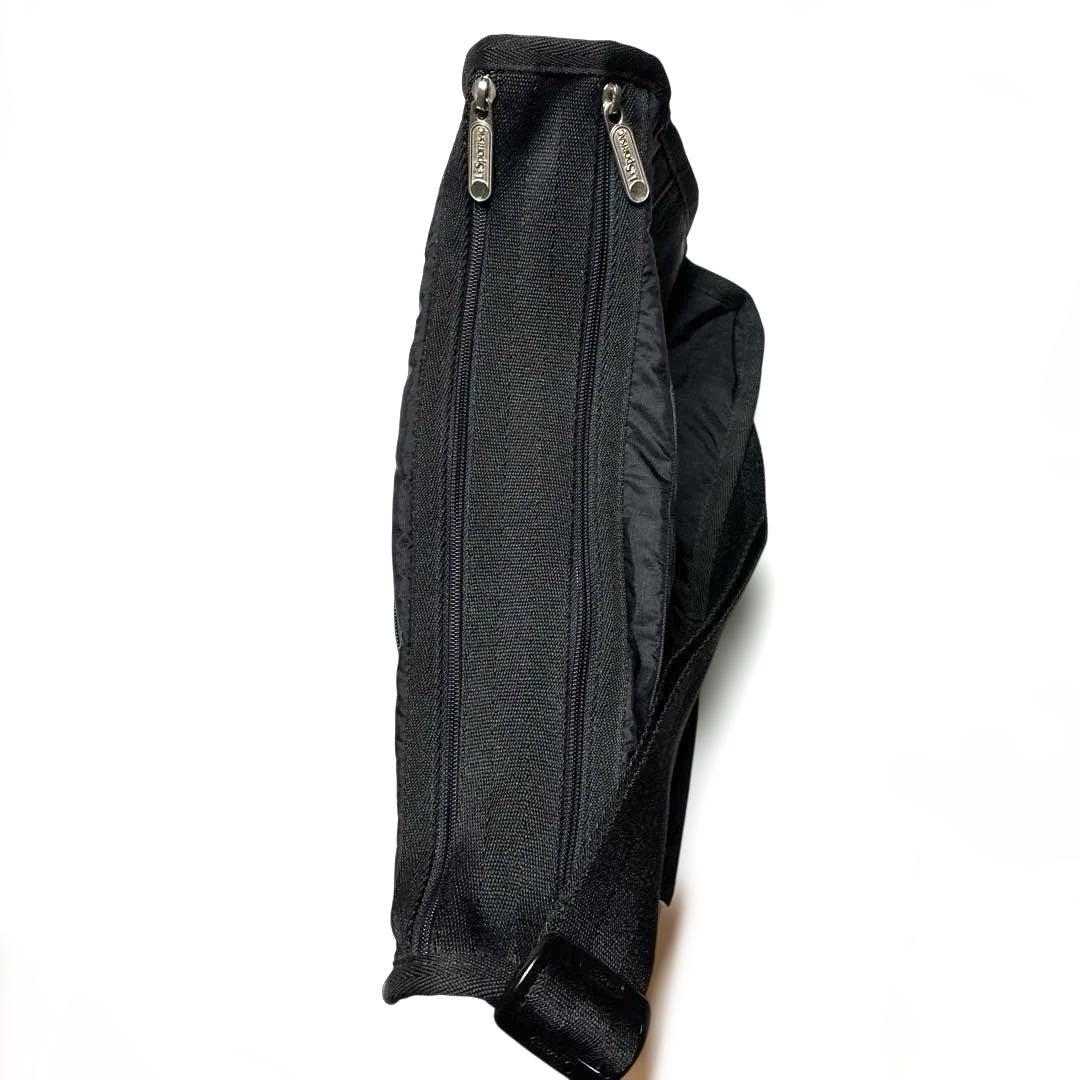 LeSportsac黒ショルダーバッグ　deluxe everyday bag