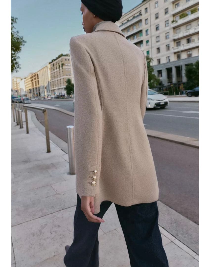 タグ付き新品★ZARAのウール混紡ショート丈ダブルブレストコート★XSサイズ