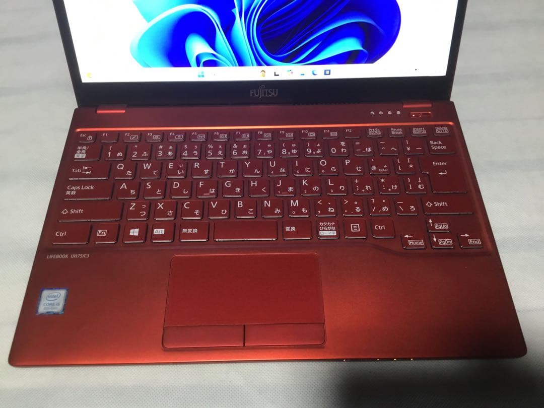 Fujitsu LIFEBOOK UH75/C3 訳あり