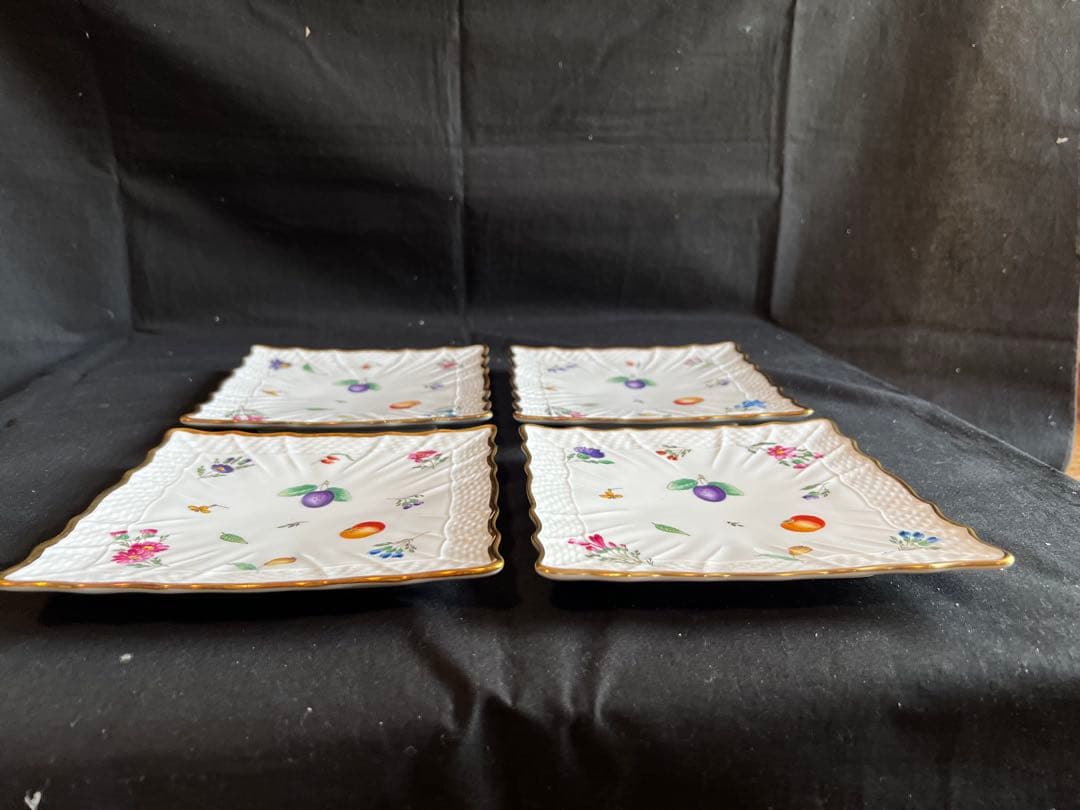 リチャードジノリ　ペルージャ　スクエアプレート　15.5cm