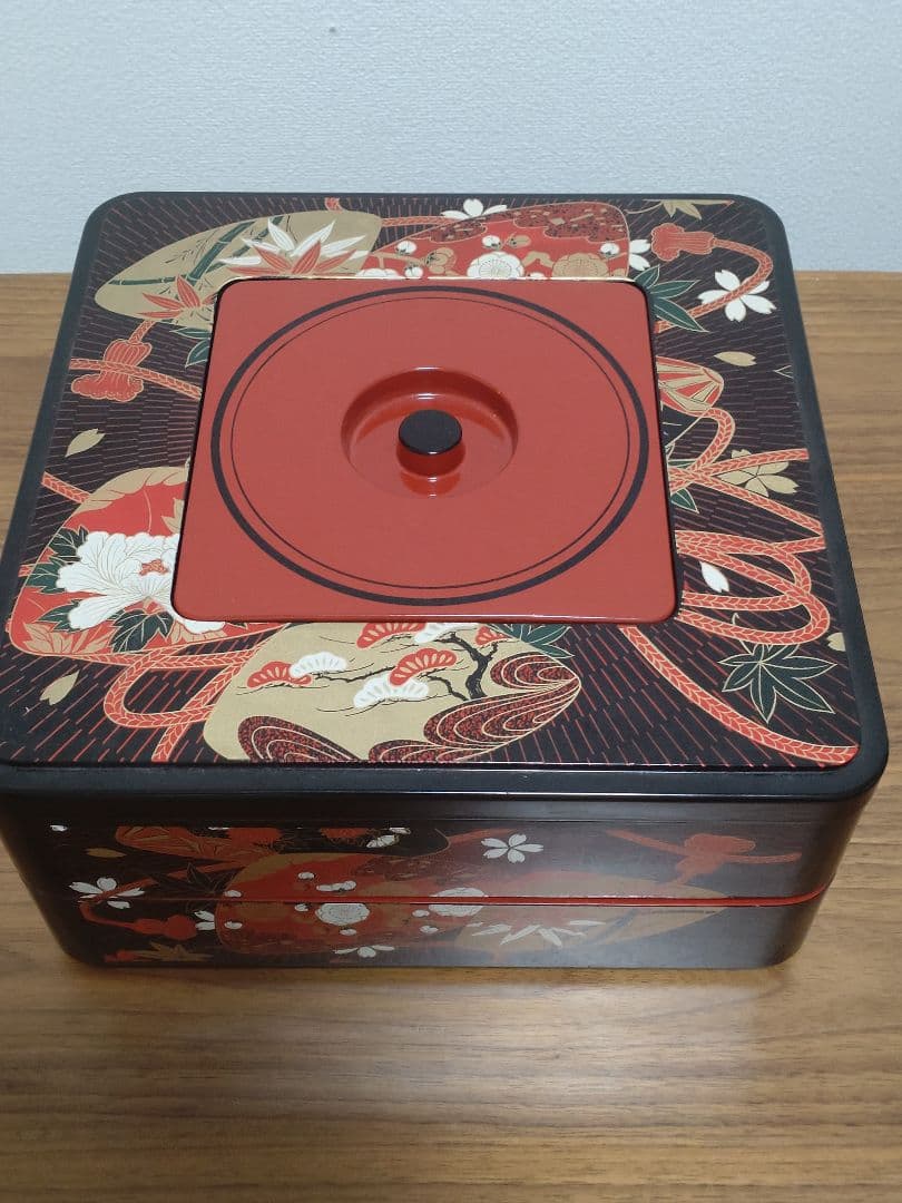 和食器、お弁当箱　重箱　２段